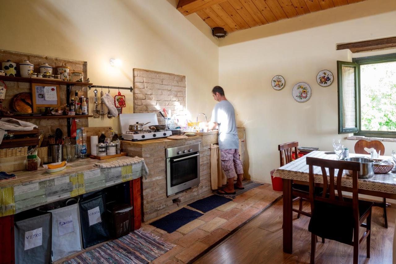 Agriturismo Campo Aperto Belvedere Ostrense Eksteriør bilde